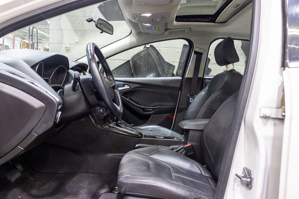 2016 Ford Focus Titanium in Charlemagne, Quebec - 24 - w1024h768px