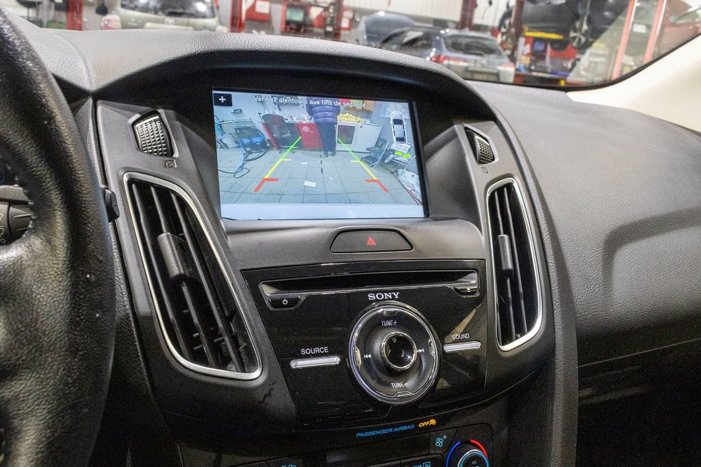 2016 Ford Focus Titanium in Charlemagne, Quebec - 15 - w1024h768px