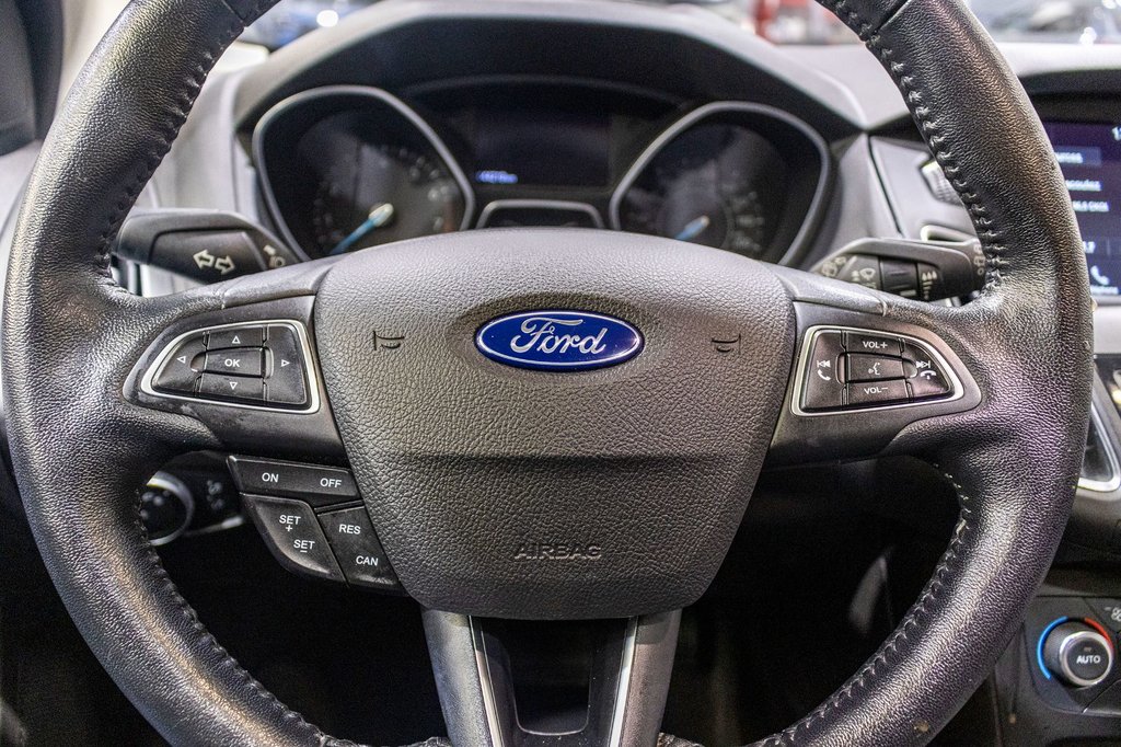 2016 Ford Focus Titanium in Charlemagne, Quebec - 10 - w1024h768px