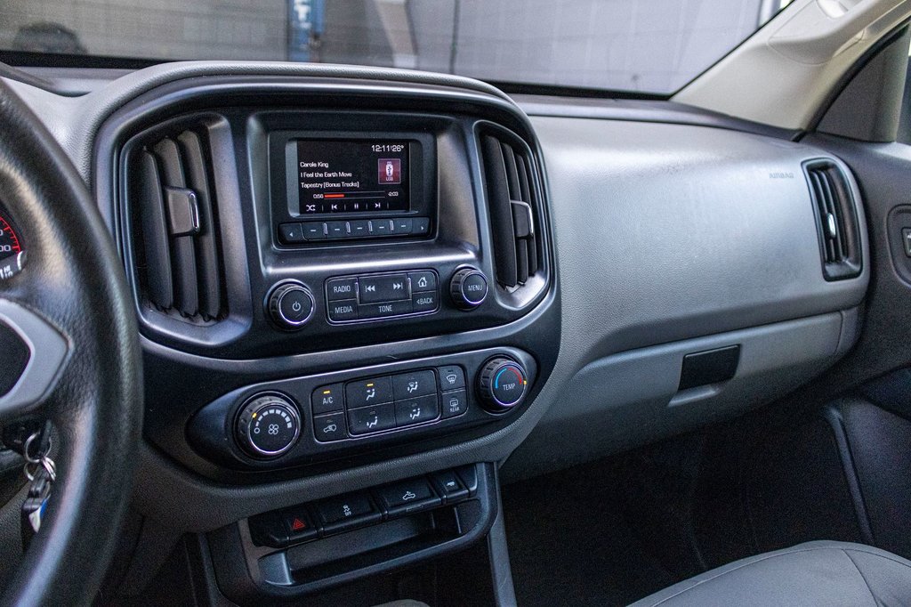 2016 GMC Canyon **JAMAIS ACCIDENTÉ+AUTO+AIR** in Charlemagne, Quebec - 12 - w1024h768px
