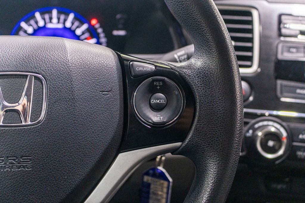 2013 Honda Civic Sdn LX in Charlemagne, Quebec - 11 - w1024h768px