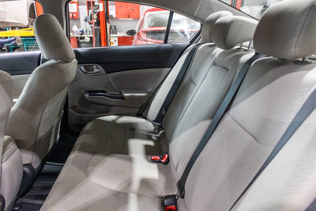 2013 Honda Civic Sdn LX in Charlemagne, Quebec - 28 - w1024h768px