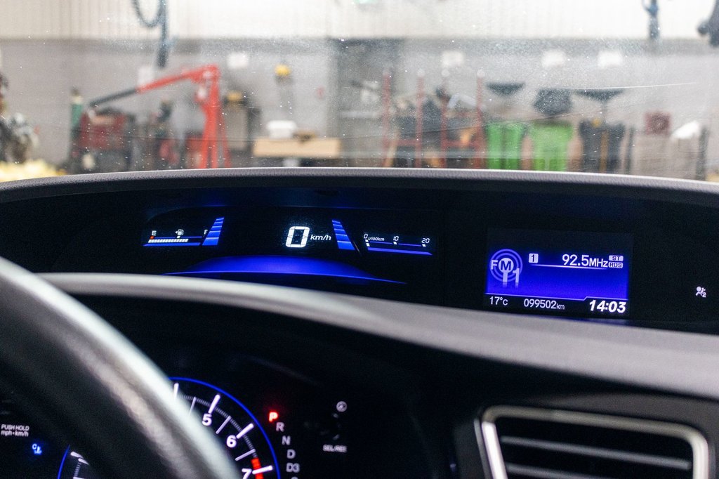2013 Honda Civic Sdn LX in Charlemagne, Quebec - 15 - w1024h768px
