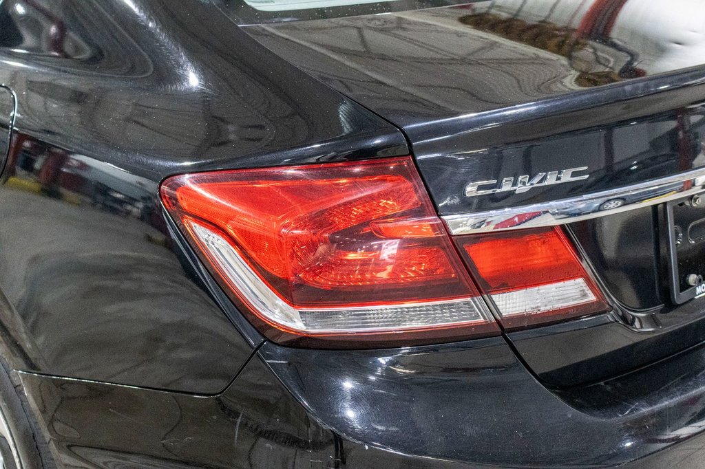 2013 Honda Civic Sdn LX in Charlemagne, Quebec - 33 - w1024h768px