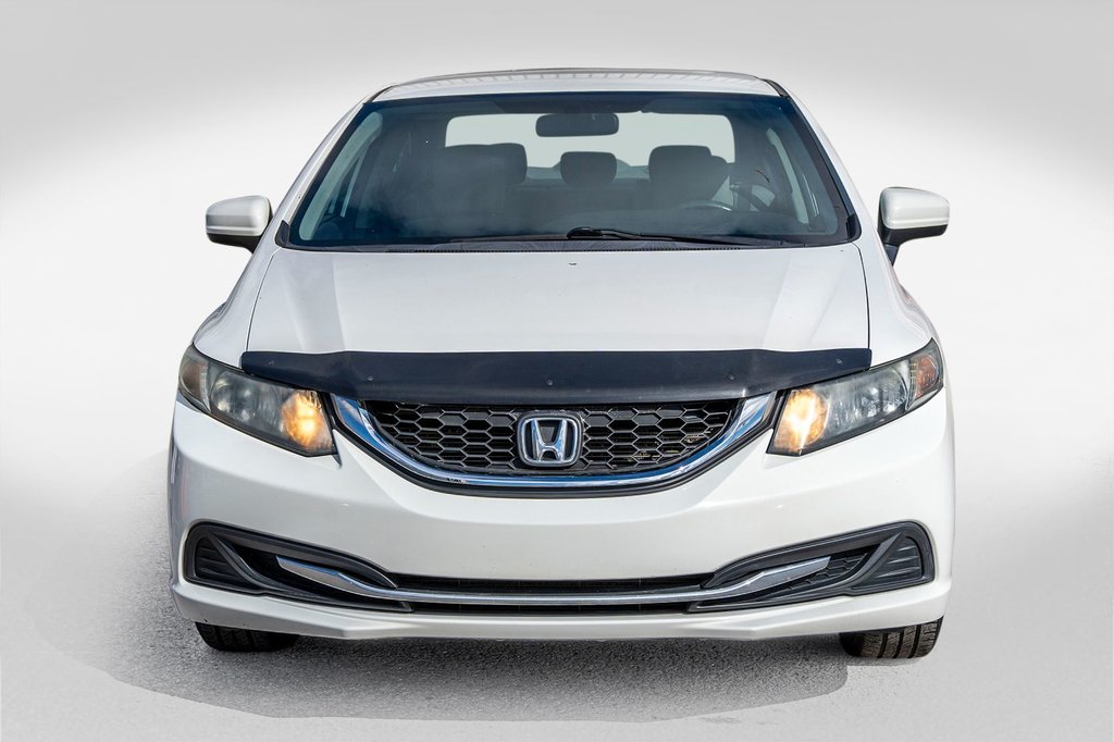 Honda Civic Sedan LX 2015 à Charlemagne, Québec - 2 - w1024h768px