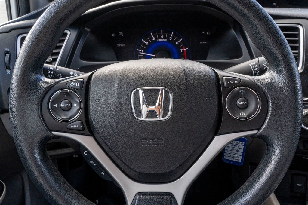 Honda Civic Sedan LX 2015 à Charlemagne, Québec - 9 - w1024h768px