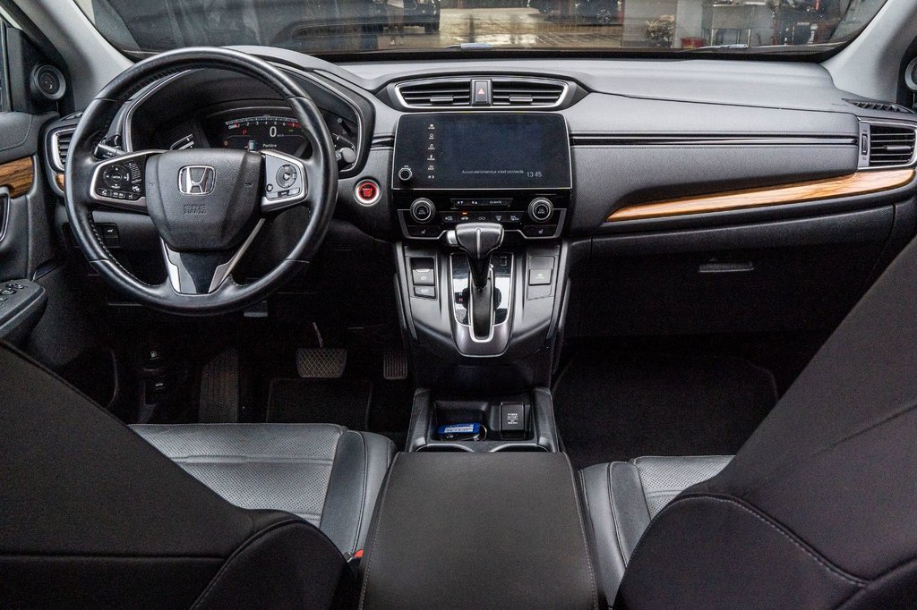 2017 Honda CR-V TOURING **CUIR+TOIT+MAG+CAMÉRA+AUCUN CARFAX** in Charlemagne, Quebec - 17 - w1024h768px