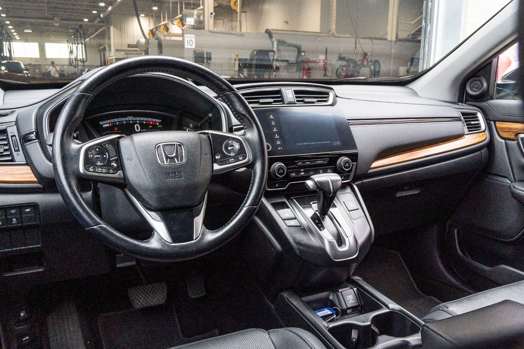 2017 Honda CR-V TOURING **CUIR+TOIT+MAG+CAMÉRA+AUCUN CARFAX** in Charlemagne, Quebec - 6 - w1024h768px