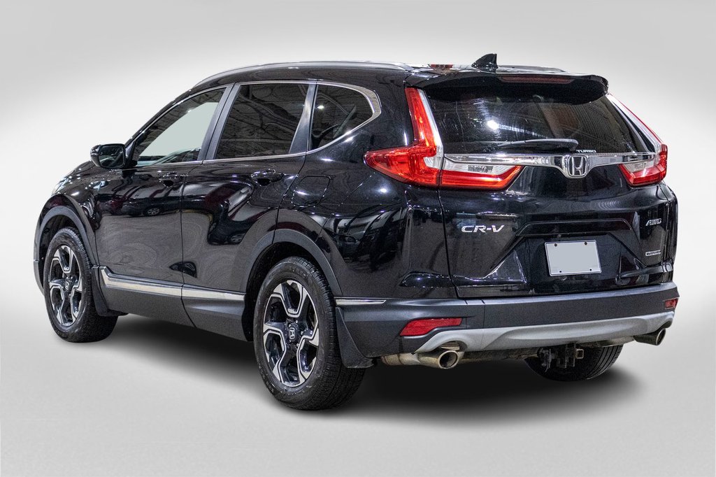 2017 Honda CR-V Touring in Charlemagne, Quebec - 4 - w1024h768px