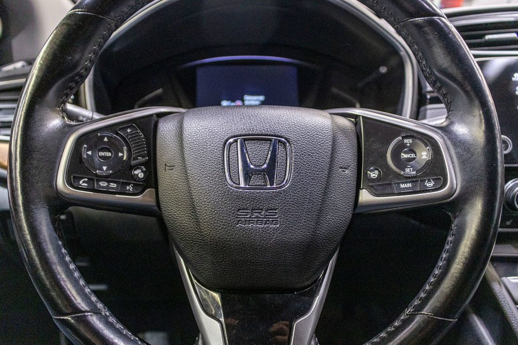 2017 Honda CR-V Touring in Charlemagne, Quebec - 11 - w1024h768px