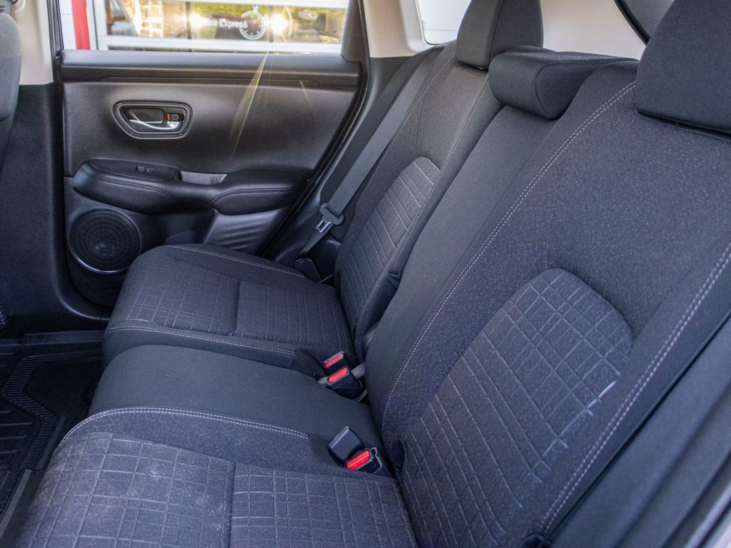 2024 Honda HR-V LX AWD **BAS KILO+CARPLAY+ANDROID AUTO+MAG** in Saint-Jérôme, Quebec - 30 - w1024h768px