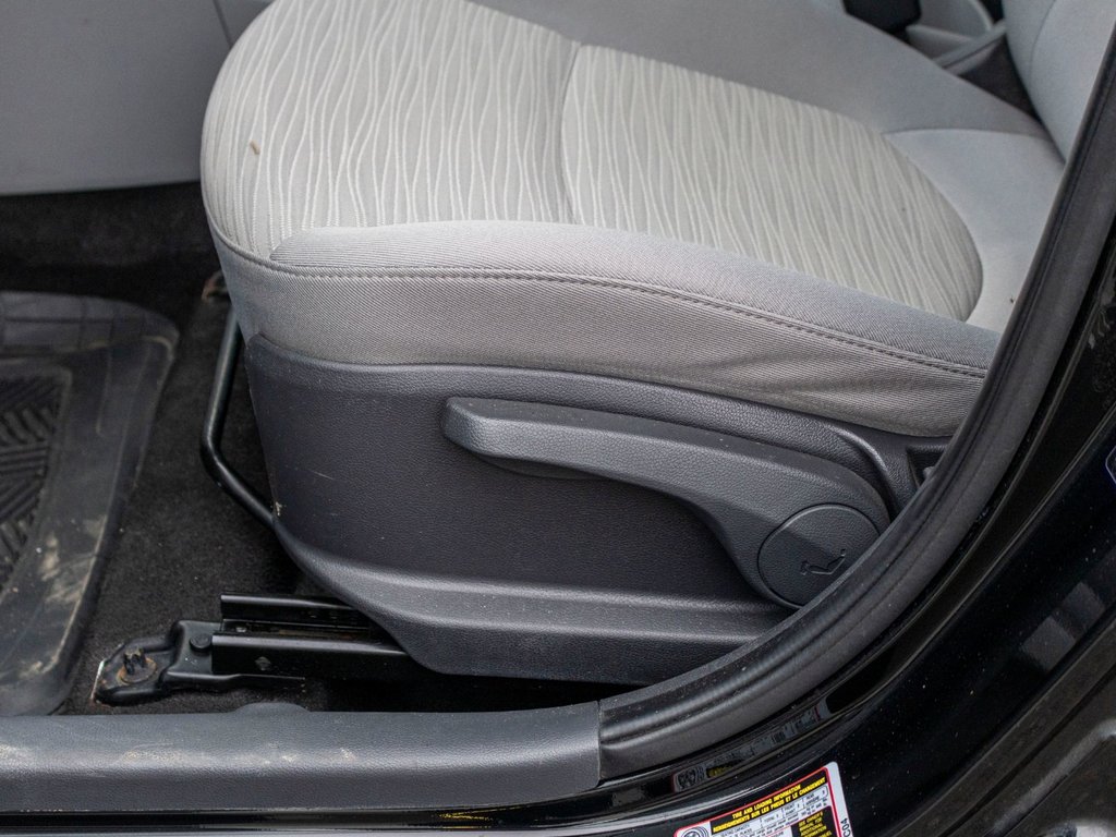 Hyundai Accent LE 2016 à Saint-Jérôme, Québec - 21 - w1024h768px