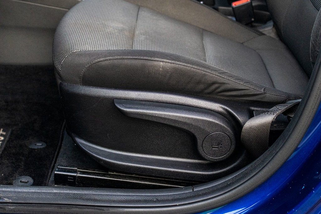 Hyundai Accent LE 2018 à Charlemagne, Québec - 22 - w1024h768px