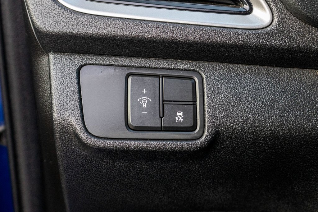 Hyundai Accent LE 2018 à Charlemagne, Québec - 19 - w1024h768px