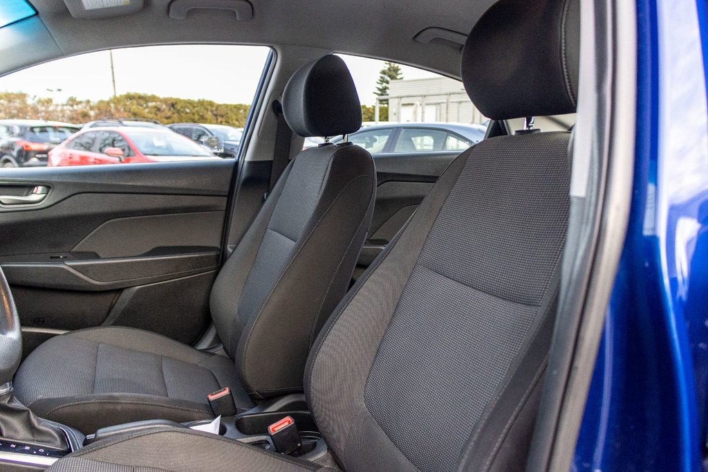 Hyundai Accent LE 2018 à Charlemagne, Québec - 23 - w1024h768px