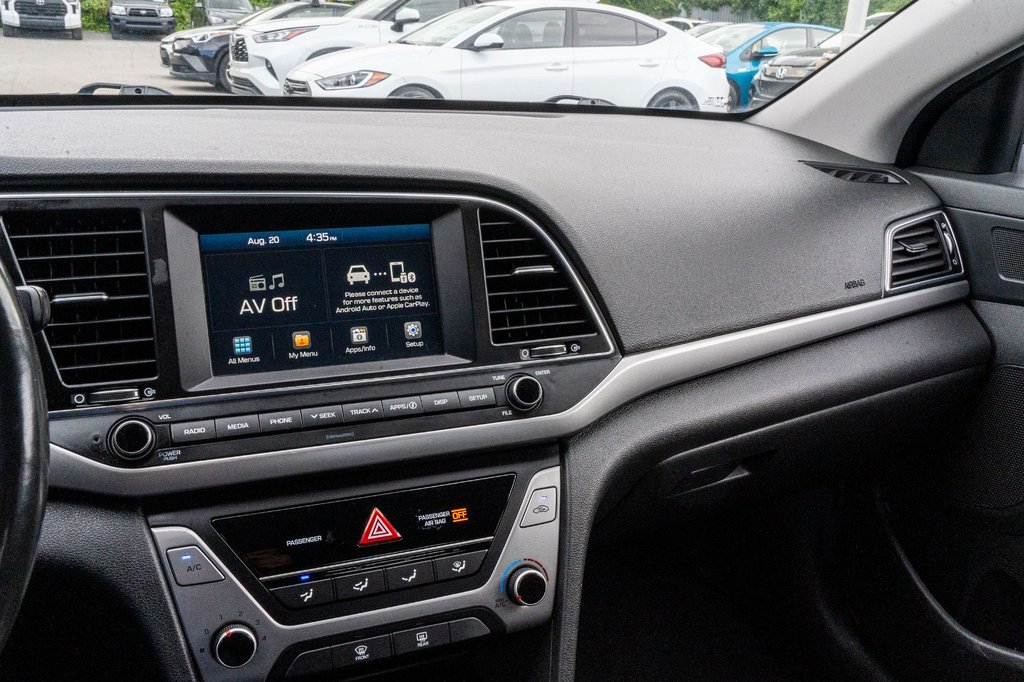 2018 Hyundai Elantra GL **MANUELLE+SIÈGES CHAUFFANTS+CAMÉRA+CARPLAY** in Charlemagne, Quebec - 11 - w1024h768px
