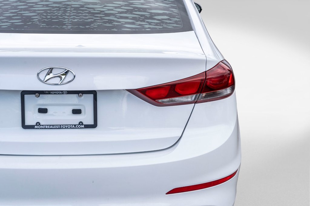 2018 Hyundai Elantra GL **MANUELLE+SIÈGES CHAUFFANTS+CAMÉRA+CARPLAY** in Charlemagne, Quebec - 23 - w1024h768px