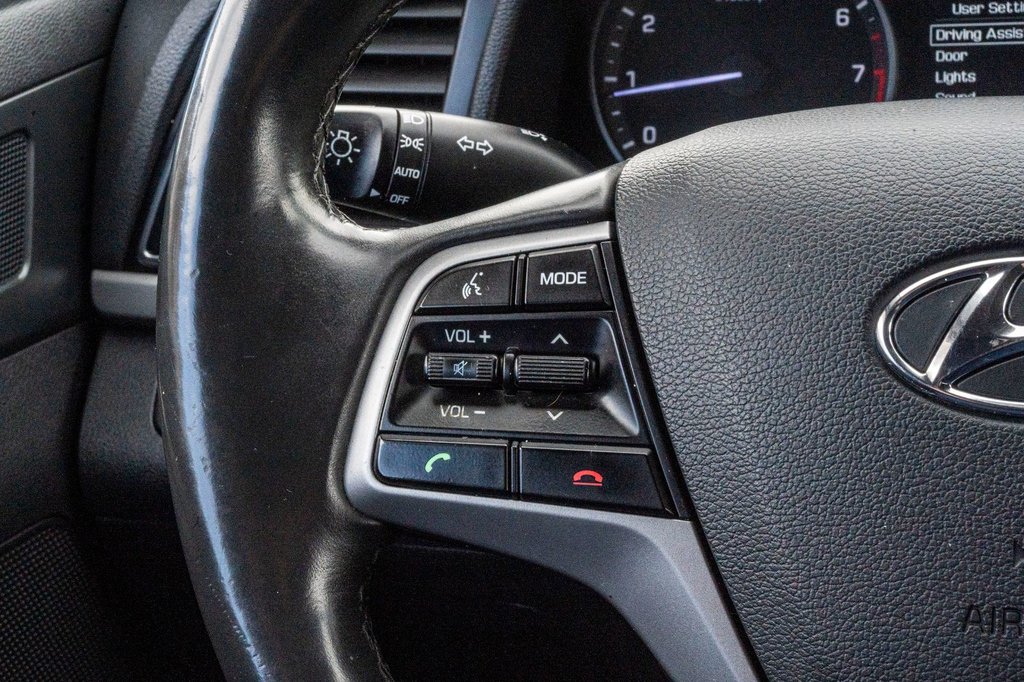 2018 Hyundai Elantra GL **MANUELLE+SIÈGES CHAUFFANTS+CAMÉRA+CARPLAY** in Charlemagne, Quebec - 9 - w1024h768px