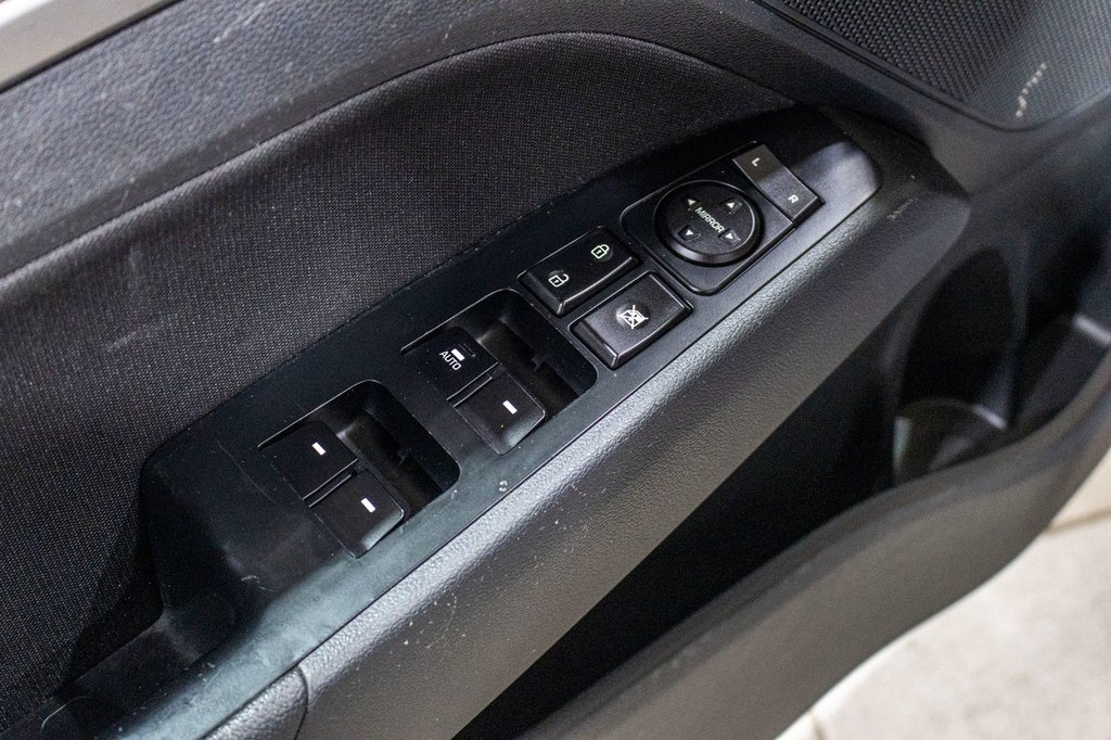 Hyundai Elantra GL 2018 à Charlemagne, Québec - 26 - w1024h768px