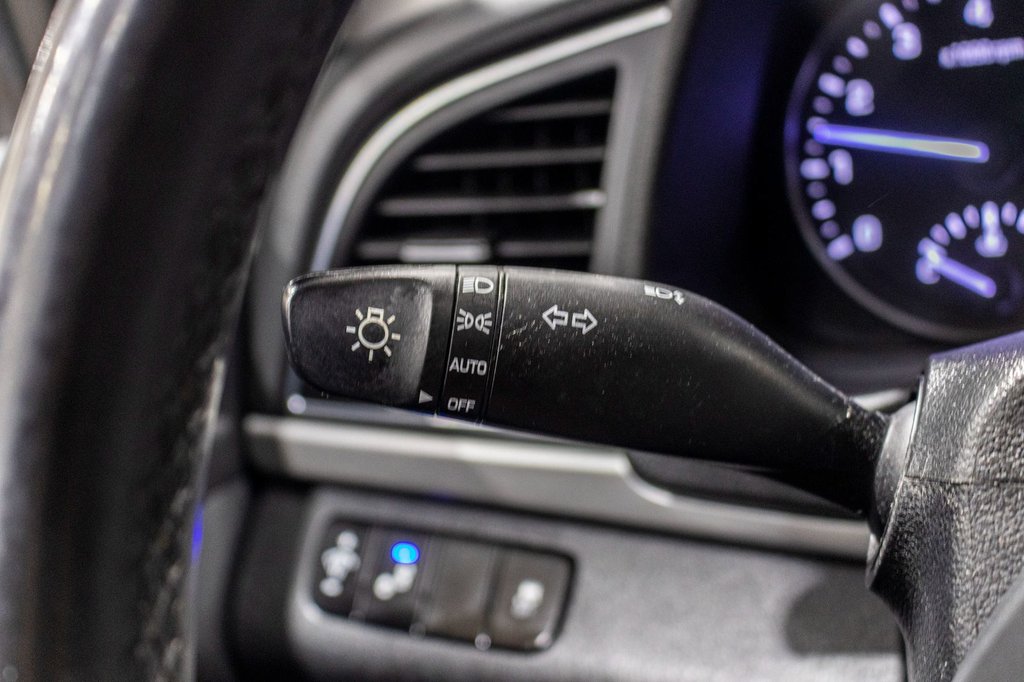 Hyundai Elantra GL 2018 à Charlemagne, Québec - 18 - w1024h768px