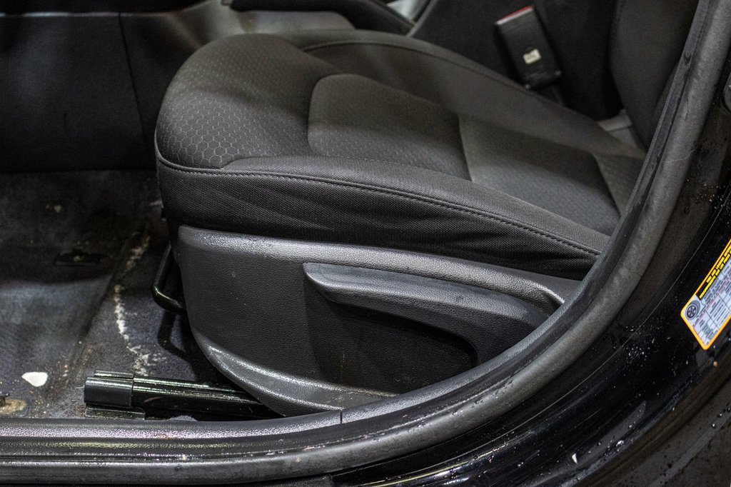 2020 Hyundai Elantra Preferred in Charlemagne, Quebec - 23 - w1024h768px