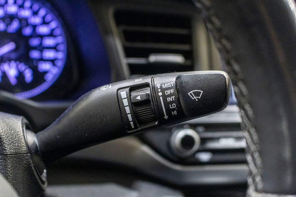 2020 Hyundai Elantra Preferred in Charlemagne, Quebec - 19 - w1024h768px