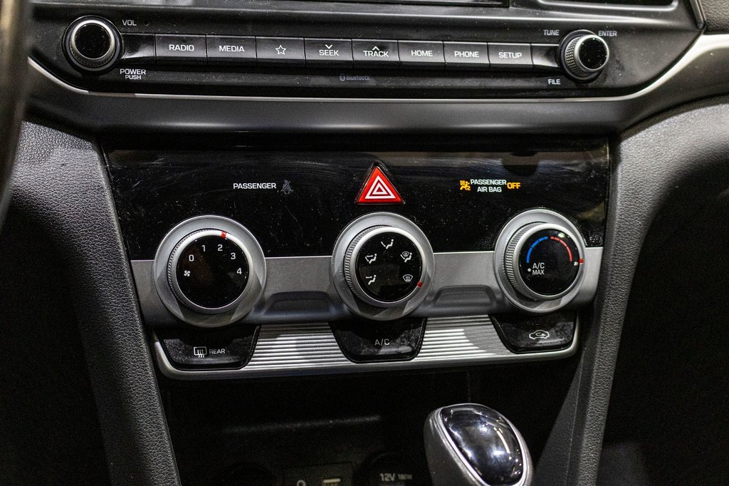 2020 Hyundai Elantra Preferred in Charlemagne, Quebec - 14 - w1024h768px