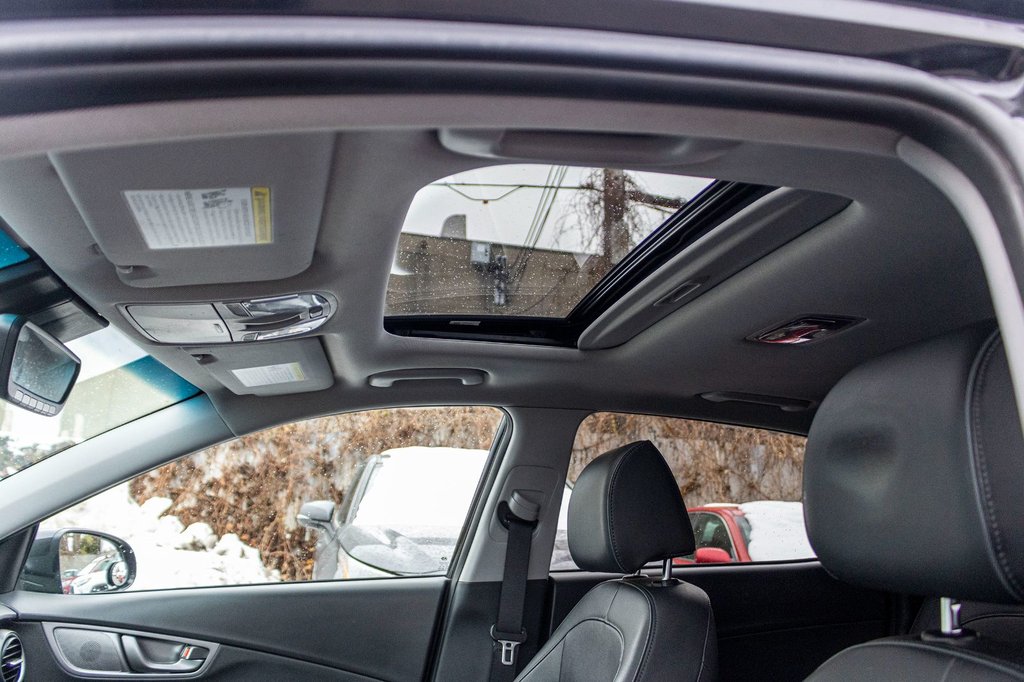 2021 Hyundai Kona Electric ULTIMATE **JAMAIS ACCIDENTÉ+CUIR+MAG+TOIT+CAMÉRA** in Charlemagne, Quebec - 28 - w1024h768px