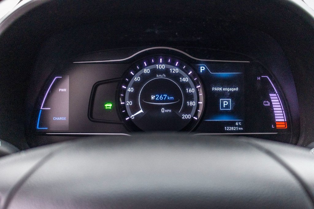2021 Hyundai Kona Electric ULTIMATE **JAMAIS ACCIDENTÉ+CUIR+MAG+TOIT+CAMÉRA** in Charlemagne, Quebec - 19 - w1024h768px