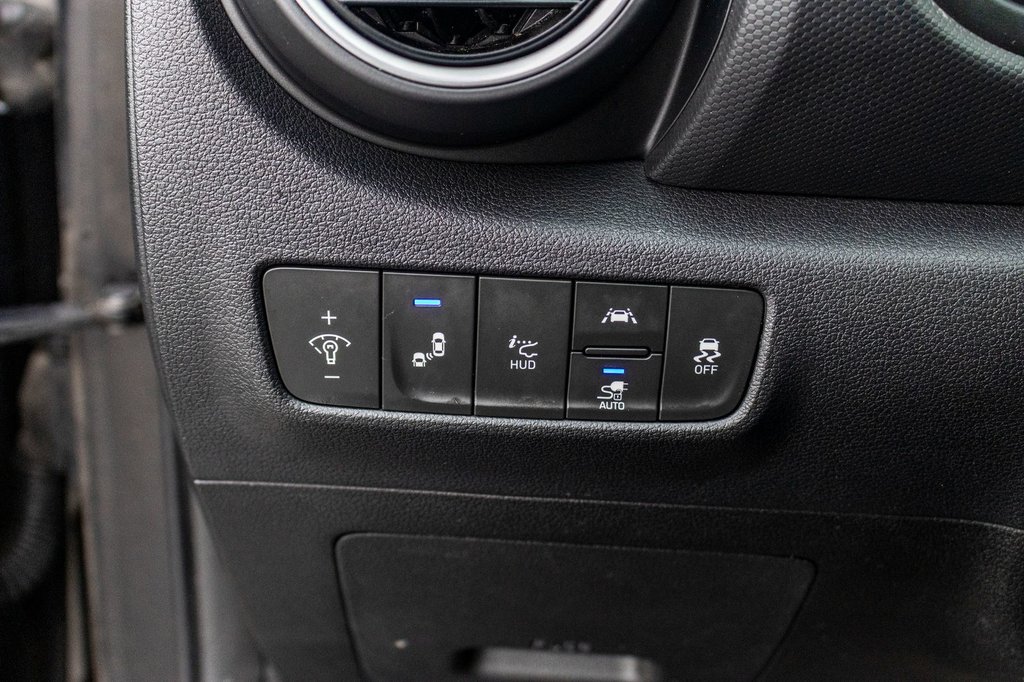 2021 Hyundai Kona Electric ULTIMATE **JAMAIS ACCIDENTÉ+CUIR+MAG+TOIT+CAMÉRA** in Charlemagne, Quebec - 23 - w1024h768px