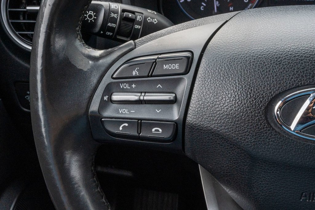 2018 Hyundai Kona PREFERRED AWD **SIÈGES ET VOLANT CHAUFFANT** in Charlemagne, Quebec - 11 - w1024h768px