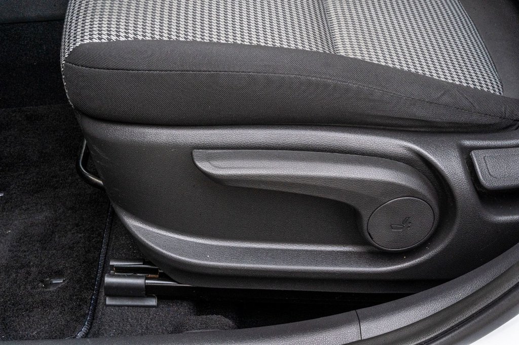 2018 Hyundai Kona PREFERRED AWD **SIÈGES ET VOLANT CHAUFFANT** in Charlemagne, Quebec - 22 - w1024h768px