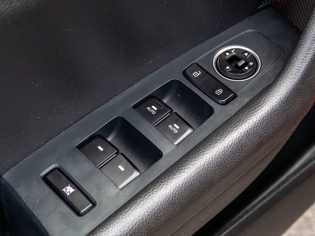 Hyundai Sonata Essential 2019 à Saint-Jérôme, Québec - 27 - w1024h768px