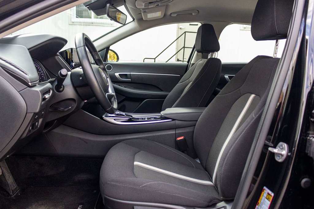 2023 Hyundai Sonata PREFERRED **JAMAIS ACCIDENTÉ+ in Charlemagne, Quebec - 24 - w1024h768px