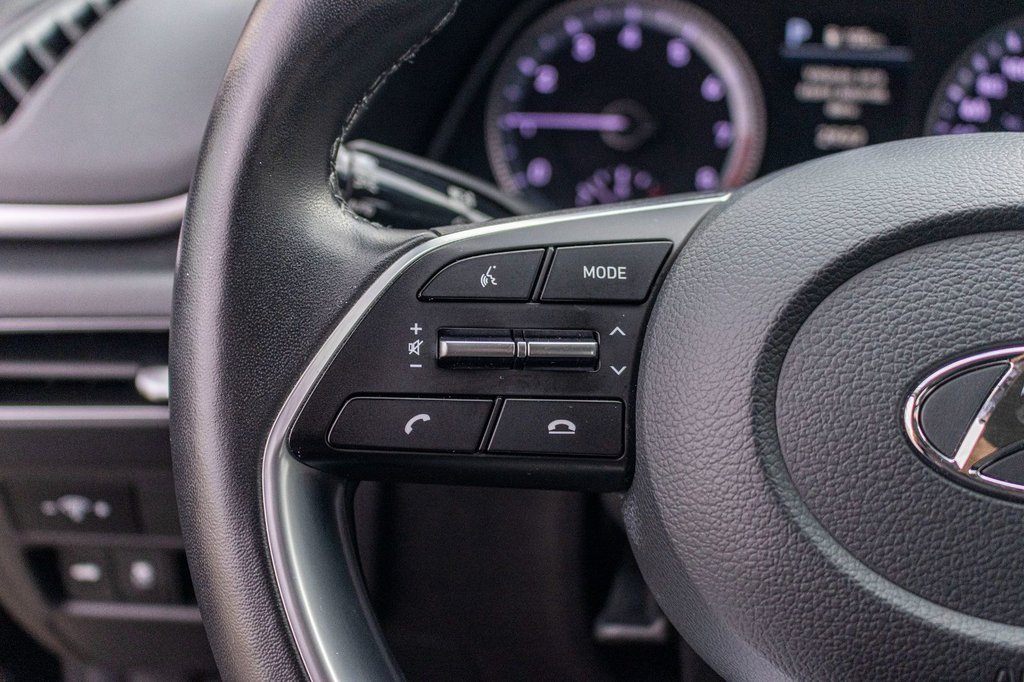 2023 Hyundai Sonata PREFERRED **JAMAIS ACCIDENTÉ+ in Charlemagne, Quebec - 11 - w1024h768px