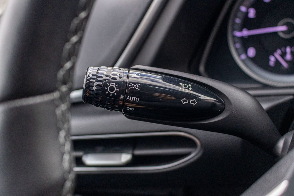 2023 Hyundai Sonata PREFERRED **JAMAIS ACCIDENTÉ+ in Charlemagne, Quebec - 18 - w1024h768px