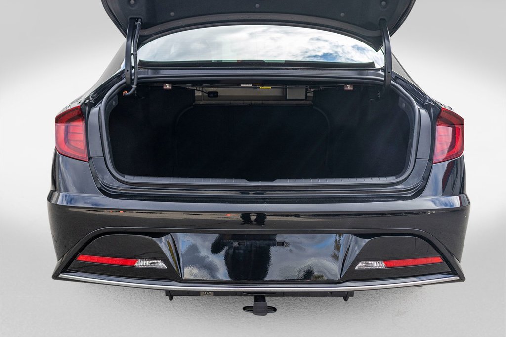 2023 Hyundai Sonata PREFERRED **JAMAIS ACCIDENTÉ+ in Charlemagne, Quebec - 31 - w1024h768px