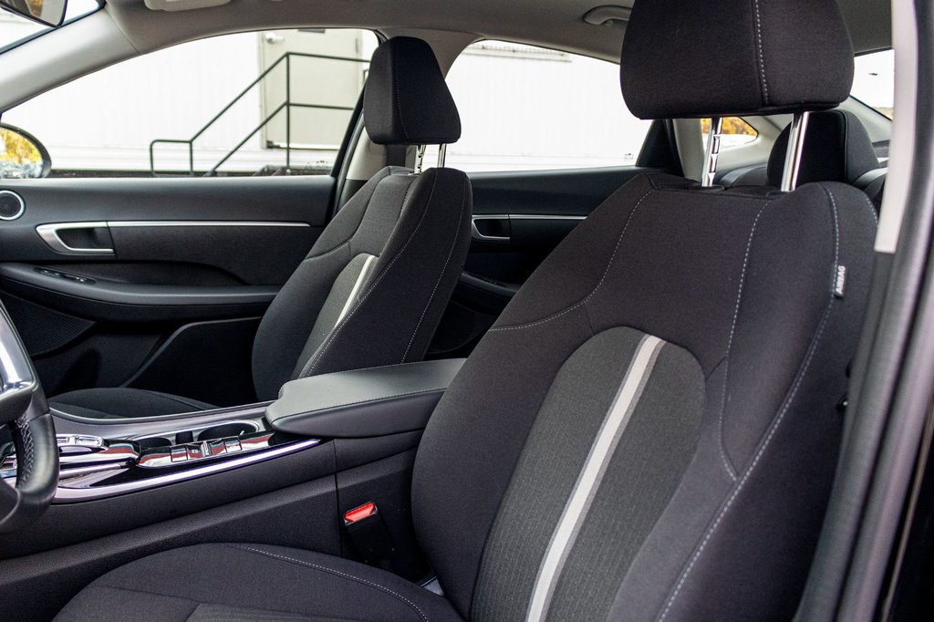 2023 Hyundai Sonata PREFERRED **JAMAIS ACCIDENTÉ+ in Charlemagne, Quebec - 26 - w1024h768px