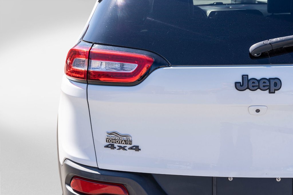 2016 Jeep Cherokee TRAILHAWK **CAMÉRA+MAG+ENSEMBLE REMORQUAGE** in Charlemagne, Quebec - 23 - w1024h768px