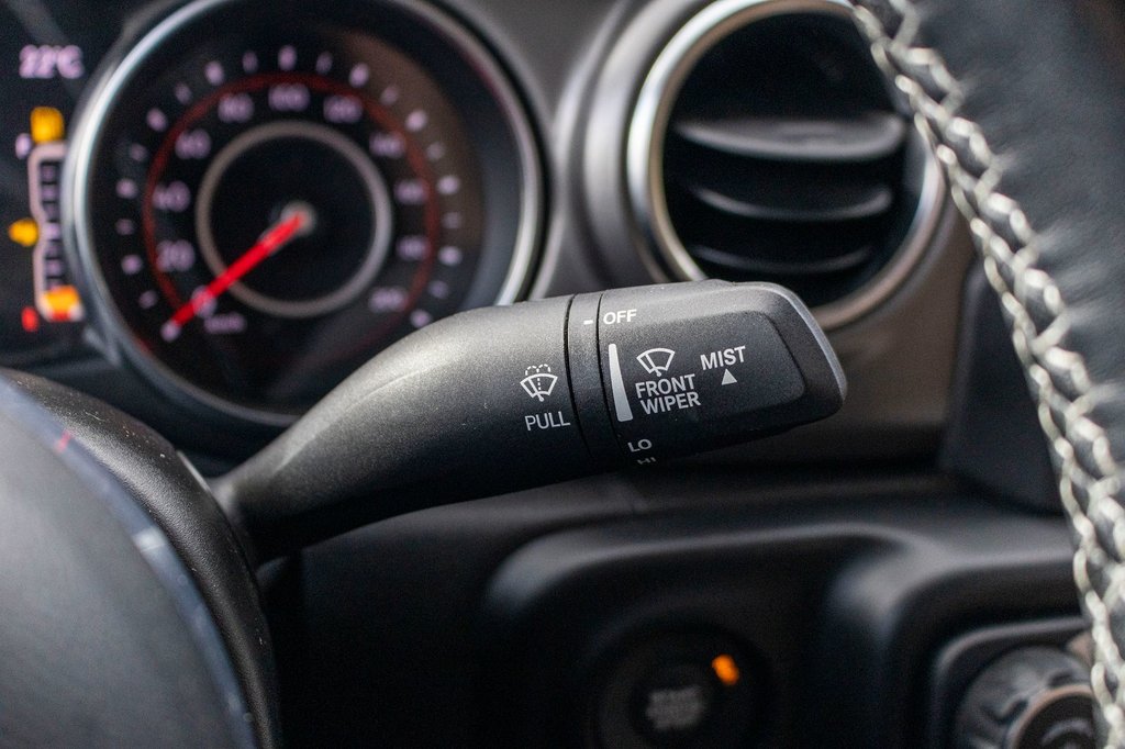 2022 Jeep Gladiator Rubicon in Saint-Jérôme, Quebec - 22 - w1024h768px