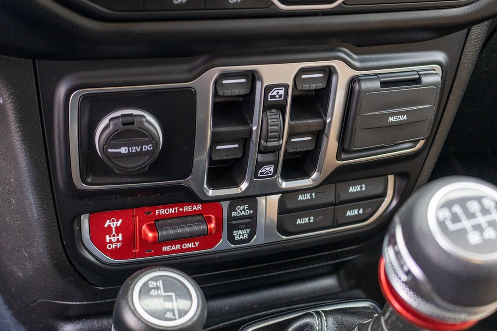 2022 Jeep Gladiator Rubicon in Saint-Jérôme, Quebec - 17 - w1024h768px