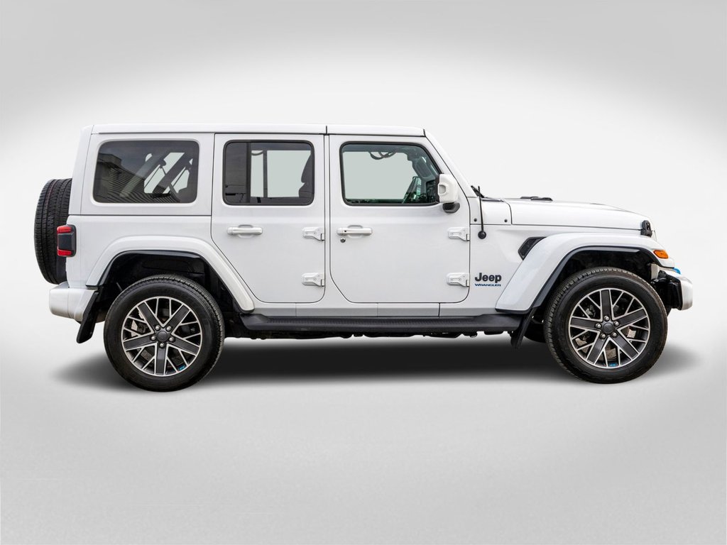2023 Jeep Wrangler 4xe High Altitude**SIÈGES EN CUIR + HYBRIDE BRANCHABLE in Saint-Jérôme, Quebec - 6 - w1024h768px
