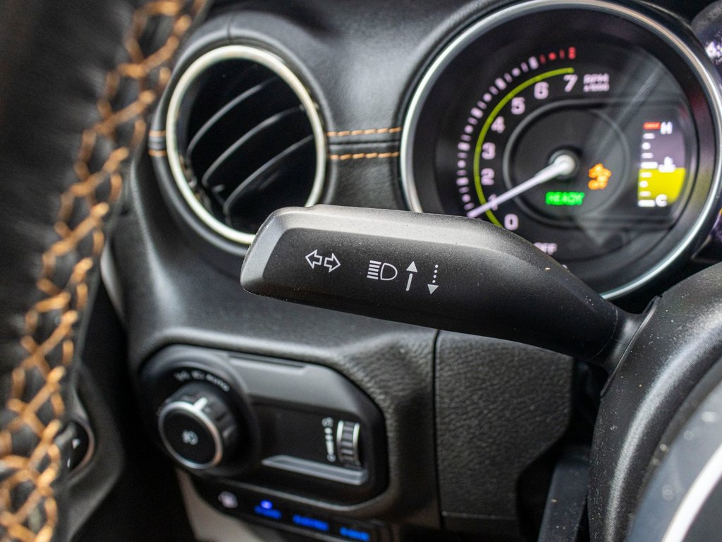2023 Jeep Wrangler 4xe High Altitude**SIÈGES EN CUIR + HYBRIDE BRANCHABLE in Saint-Jérôme, Quebec - 19 - w1024h768px