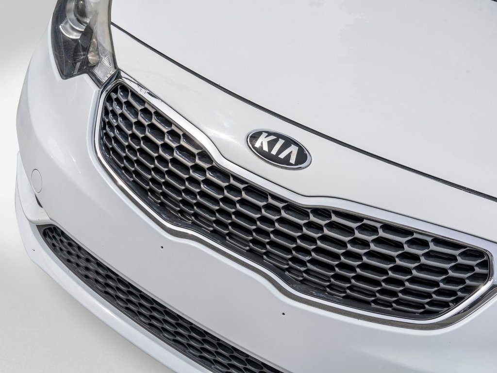 Kia Forte EX**SIÈGES AVANT CHAUFFANTS + CAM DE RECUL 2016 à Charlemagne, Québec - 20 - w1024h768px