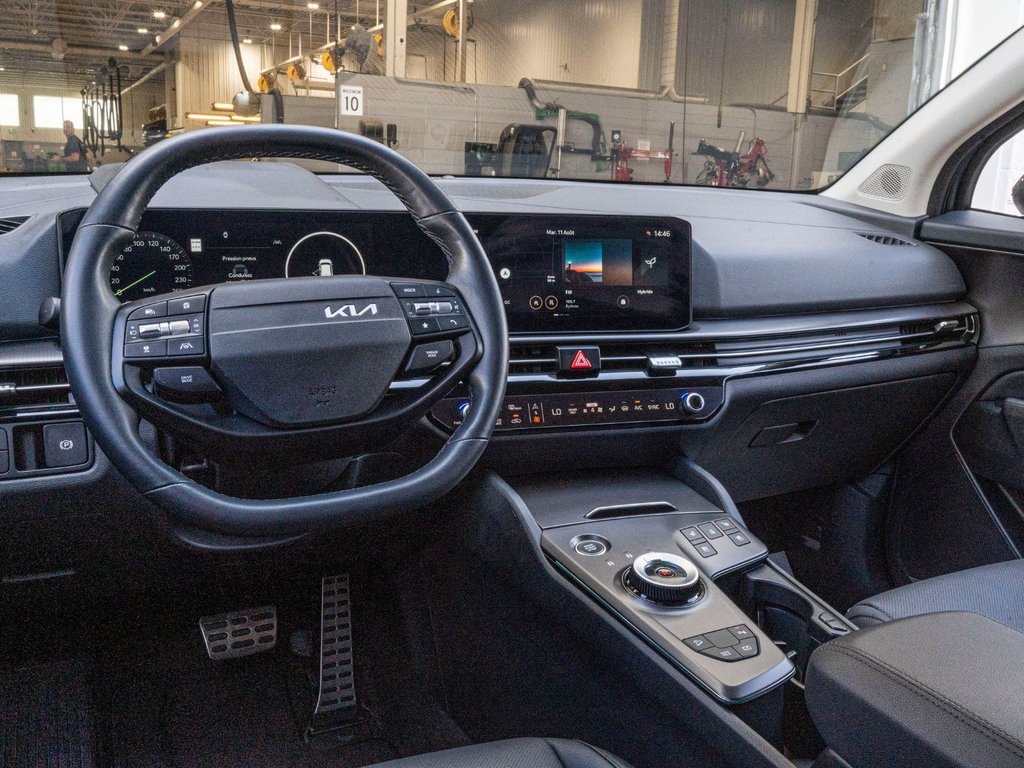 2026 Kia Sportage Hybrid SX **CUIR+TOIT PANO+18PO+CAMÉRA 360DEG** in Saint-Jérôme, Quebec - 7 - w1024h768px