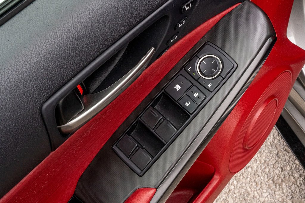 2021 Lexus IS 300 F SPORT AWD **JAMAIS ACCIDENTÉ+CUIR ROUGE+NAV** in Charlemagne, Quebec - 23 - w1024h768px