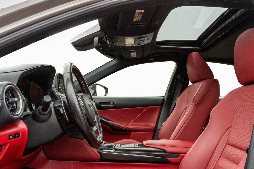 2021 Lexus IS 300 F SPORT AWD **JAMAIS ACCIDENTÉ+CUIR ROUGE+NAV** in Charlemagne, Quebec - 20 - w1024h768px