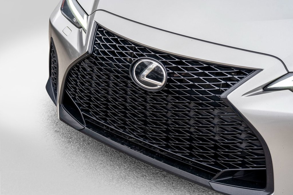 2021 Lexus IS 300 F SPORT AWD **JAMAIS ACCIDENTÉ+CUIR ROUGE+NAV** in Charlemagne, Quebec - 29 - w1024h768px