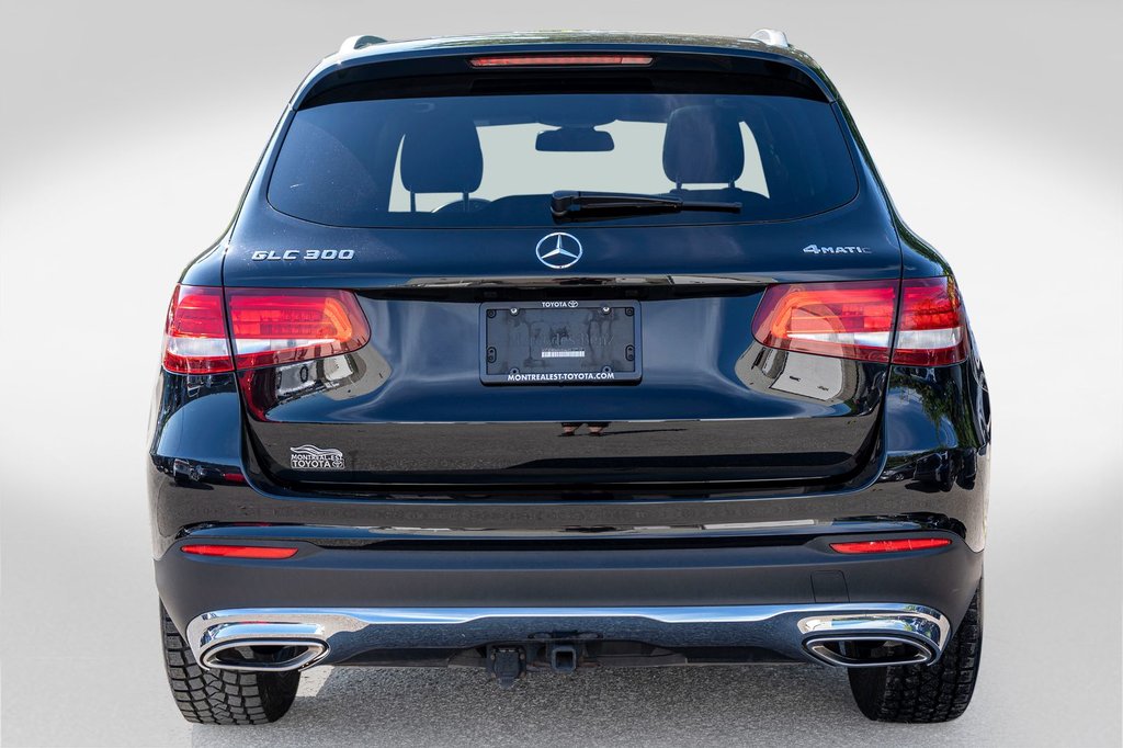 2017 Mercedes-Benz GLC300 **JAMAIS ACCIDENTÉ+CUIR+MAG+TOIT PANO+CAMÉRA** in Charlemagne, Quebec - 5 - w1024h768px