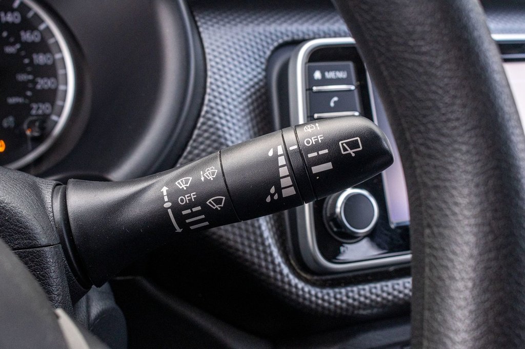 Nissan Kicks S 2020 à Charlemagne, Québec - 19 - w1024h768px